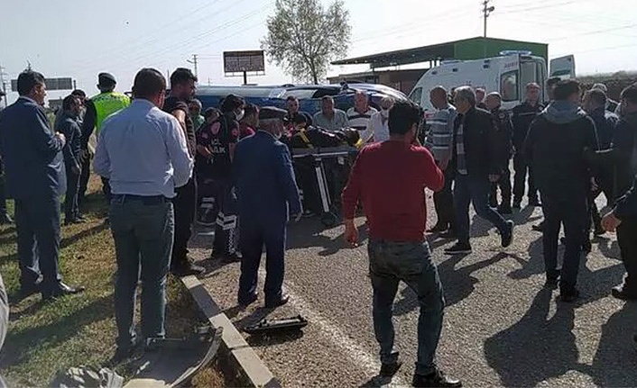 Adana'da korkunç kaza; 2 şehit, 3 yaralı