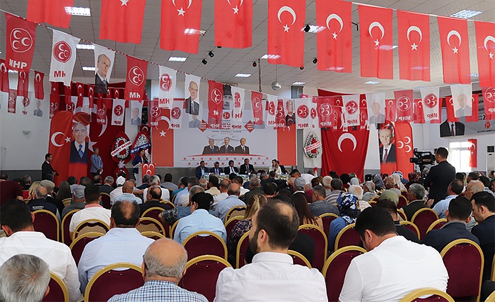 MHP Adana "Adım adım" aydınlatıyor!